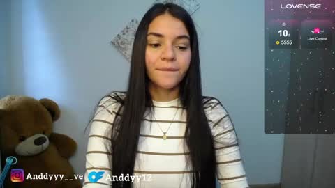 Snapshot of anddyyy___ chatting on May 2026 05:23:02 PM Andy online show from May 2026 05:23:02 PM