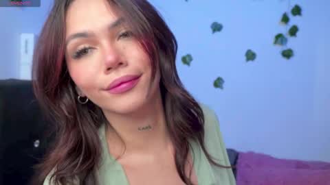 Andra de la Rosse online show from February 2026 09:43:01 PM