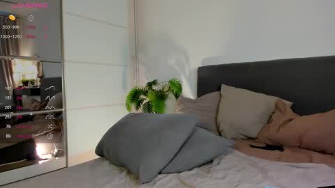 Adriana online show from February 2026 01:44:02 PM