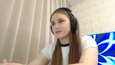 Sofy online show from October 2025 05:01:01 PM