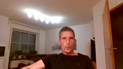 Snapshot of andre029 chatting on July 2026 10:01:02 PM Name online show from July 2026 10:01:02 PM