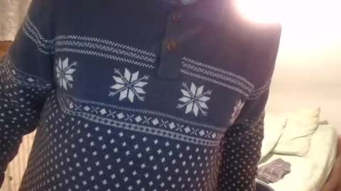 Snapshot of andre124231 chatting on December 2024 08:04:02 PM Andre online show from December 2024 08:04:02 PM