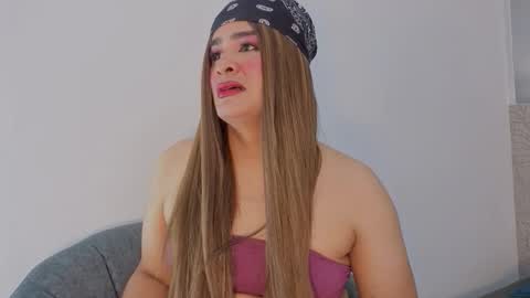 Snapshot of andre3969 chatting on March 2026 04:25:01 AM Andre online show from March 2026 04:25:01 AM