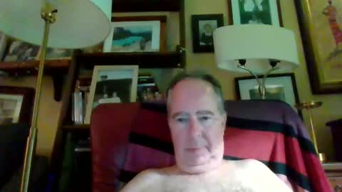 Snapshot of andre6045 chatting on October 2025 12:43:01 AM andre6045 online show from October 2025 12:43:01 AM