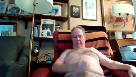Snapshot of andre6045 chatting on October 2025 08:11:02 PM andre6045 online show from October 2025 08:11:02 PM