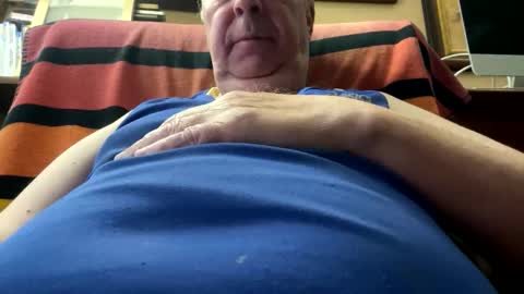 andre6045 online show from May 2026 06:46:01 PM