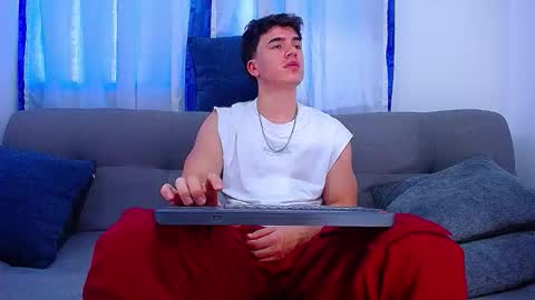 Snapshot of andre_parker chatting on February 2026 10:36:01 PM Andre Parker online show from February 2026 10:36:01 PM