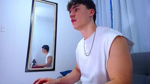 Snapshot of andre_parker chatting on February 2026 11:03:01 PM Andre Parker online show from February 2026 11:03:01 PM