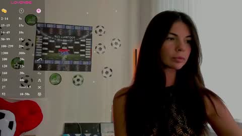 Snapshot of andrea__bass chatting on July 2026 02:43:01 PM andrea__bass online show from July 2026 02:43:01 PM