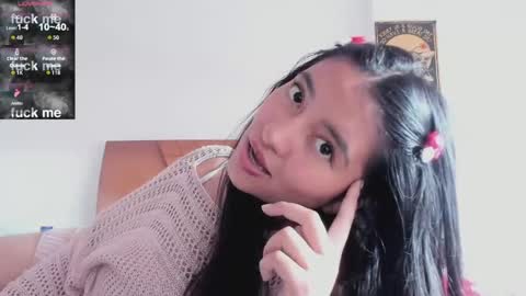 Snapshot of andrea_bonnie chatting on May 2026 08:58:01 PM andrea_bonnie online show from May 2026 08:58:01 PM