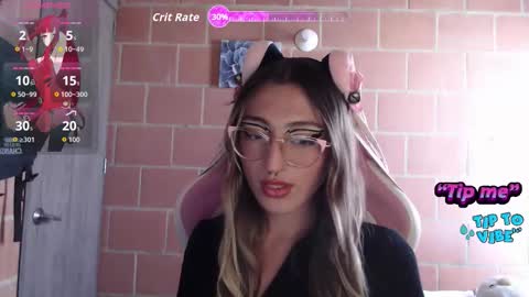 Snapshot of andrea_camila chatting on February 2026 07:21:02 PM Andrea online show from February 2026 07:21:02 PM