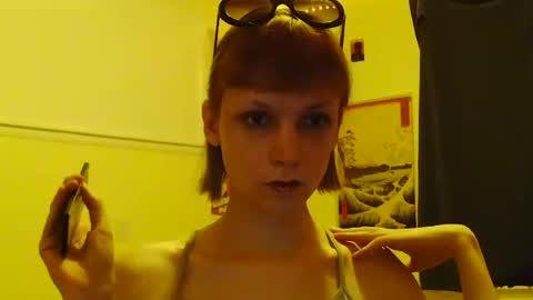 Snapshot of andrea_davenport chatting on July 2026 05:11:01 AM andrea online show from July 2026 05:11:01 AM