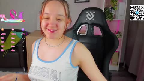 Snapshot of andrea_svel chatting on February 2026 12:36:02 AM Andrea hereGMT7Mon Tue Wen ThFri Sat Su 0300am-0900am. online show from February 2026 12:36:02 AM