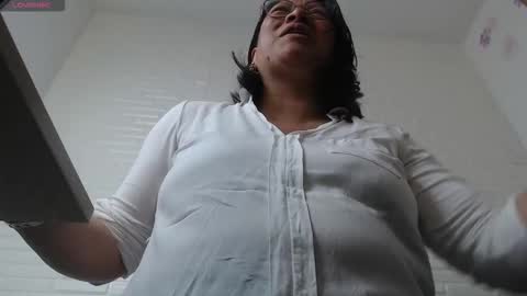 Andrea Model trainer Luxury ST online show from December 2025 08:26:01 PM