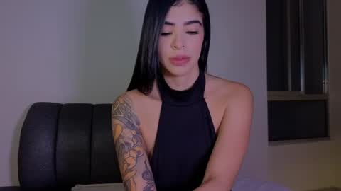 Snapshot of andrea_torres_ chatting on June 2026 01:08:01 AM online show from June 2026 01:08:01 AM