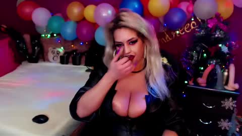 andreeajj online show from January 2025 11:33:01 PM