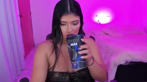 Snapshot of andreeart chatting on February 2025 03:45:02 AM ig online show from February 2025 03:45:02 AM