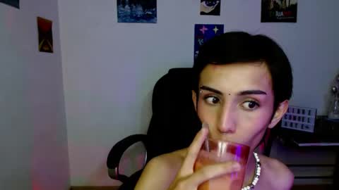 Andrew online show from April 2026 12:53:01 AM