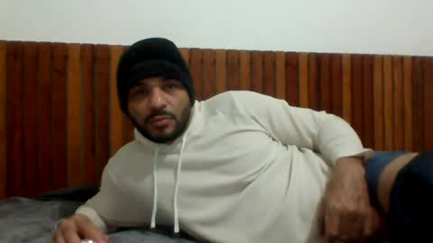 Snapshot of andreloko123 chatting on June 2026 01:08:01 AM andreloko123 online show from June 2026 01:08:01 AM