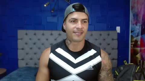 insta andres clark  online show from February 2025 06:44:01 PM