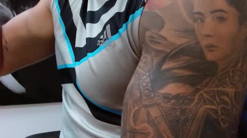 insta andres clark  online show from February 2025 06:54:02 PM