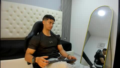 andres_stud online show from March 2026 03:54:01 AM