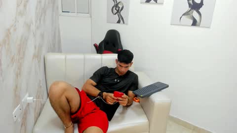 ANDRES  online show from October 2025 04:02:01 AM