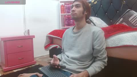 andresdark_07 online show from January 2026 07:17:01 PM