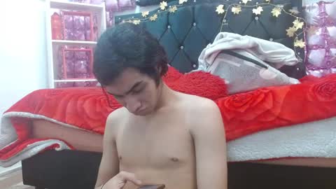 andresdark_07 online show from January 2026 07:11:01 PM