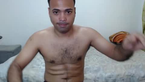 Snapshot of andresfern chatting on April 2026 05:18:01 PM ANDRES online show from April 2026 05:18:01 PM