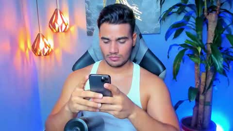 Andres online show from November 2025 02:32:02 AM