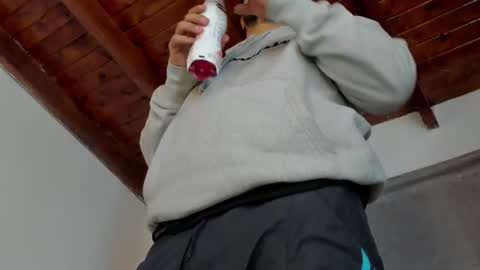 Snapshot of andressmith__ chatting on June 2026 09:37:01 PM Andres online show from June 2026 09:37:01 PM