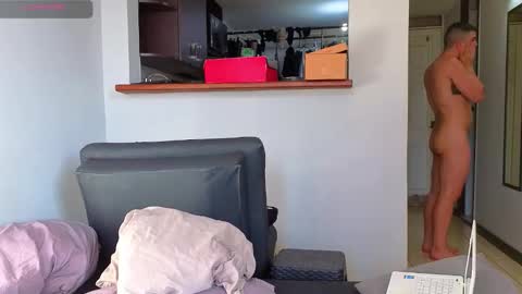 Snapshot of andrew_hot_999 chatting on November 2025 09:17:02 PM Andrew online show from November 2025 09:17:02 PM