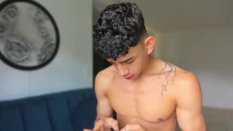 Andrew M. online show from November 2025 03:56:01 PM