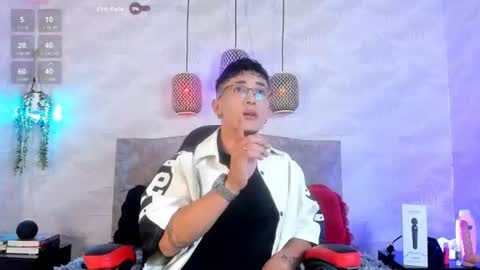 andrewayne_ online show from June 2026 05:19:02 AM