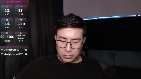Snapshot of andrewmhilton_ chatting on February 2026 03:33:02 AM andrewmhilton_ online show from February 2026 03:33:02 AM