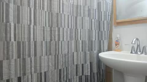 Snapshot of andrewo42601 chatting on October 2025 10:29:01 AM andrewo42601 online show from October 2025 10:29:01 AM