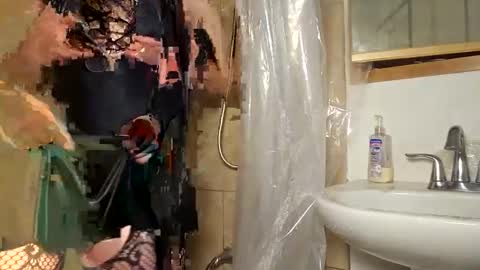 andrewo4277 online show from February 2025 10:20:01 PM