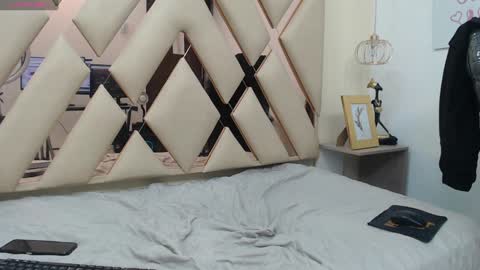 ANDREW online show from January 2025 04:11:01 PM