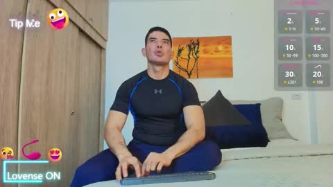 Snapshot of andrewstelee chatting on September 2025 02:33:01 AM andrewstelee online show from September 2025 02:33:01 AM