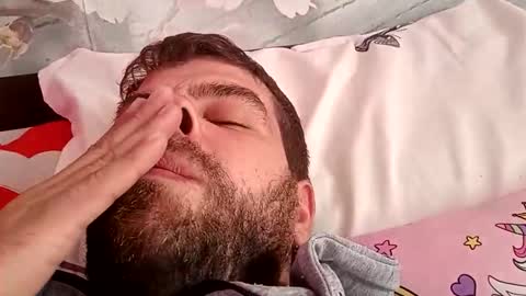 Snapshot of andrey21q chatting on October 2025 08:15:02 AM andrey21q online show from October 2025 08:15:02 AM