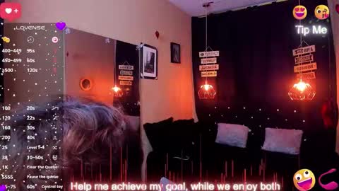      online show from September 2025 06:54:01 PM