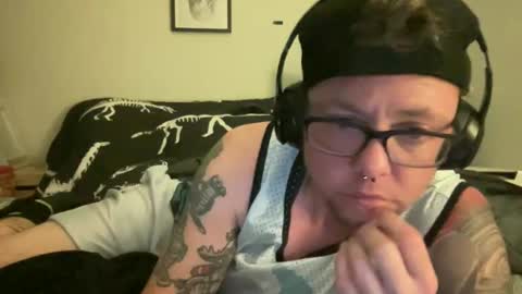 Snapshot of androxkade chatting on October 2025 07:39:02 AM androxkade online show from October 2025 07:39:02 AM