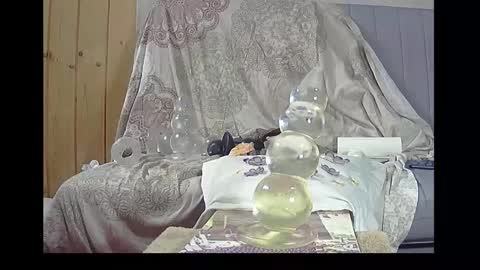 Andstretching online show from December 2024 03:11:02 AM