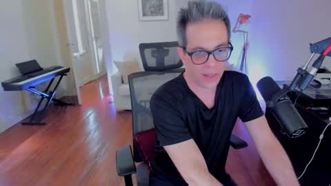 Snapshot of andy0pandi chatting on December 2024 02:13:02 PM Andrew online show from December 2024 02:13:02 PM