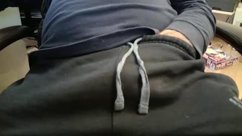 Kamadeva6 online show from April 2026 05:44:01 PM