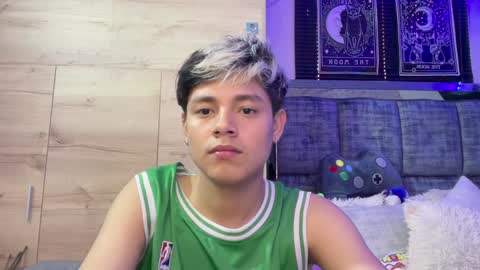 Andy online show from December 2024 03:21:01 PM