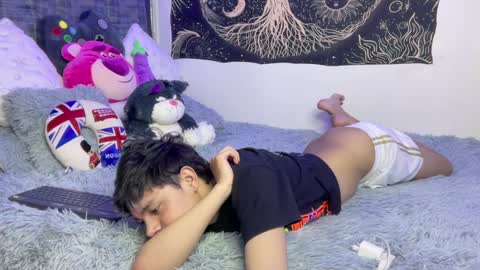 Andy online show from February 2025 04:35:01 PM