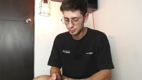andy_collins__ online show from May 2026 02:30:01 AM