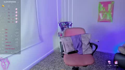 Andrea online show from October 2025 12:38:01 PM